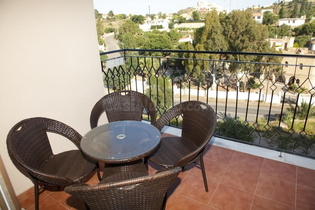 APARTAMENTOS TURÍSTICOS DE DOS DORMITORIOS EN ÁGUILAS - foto 4