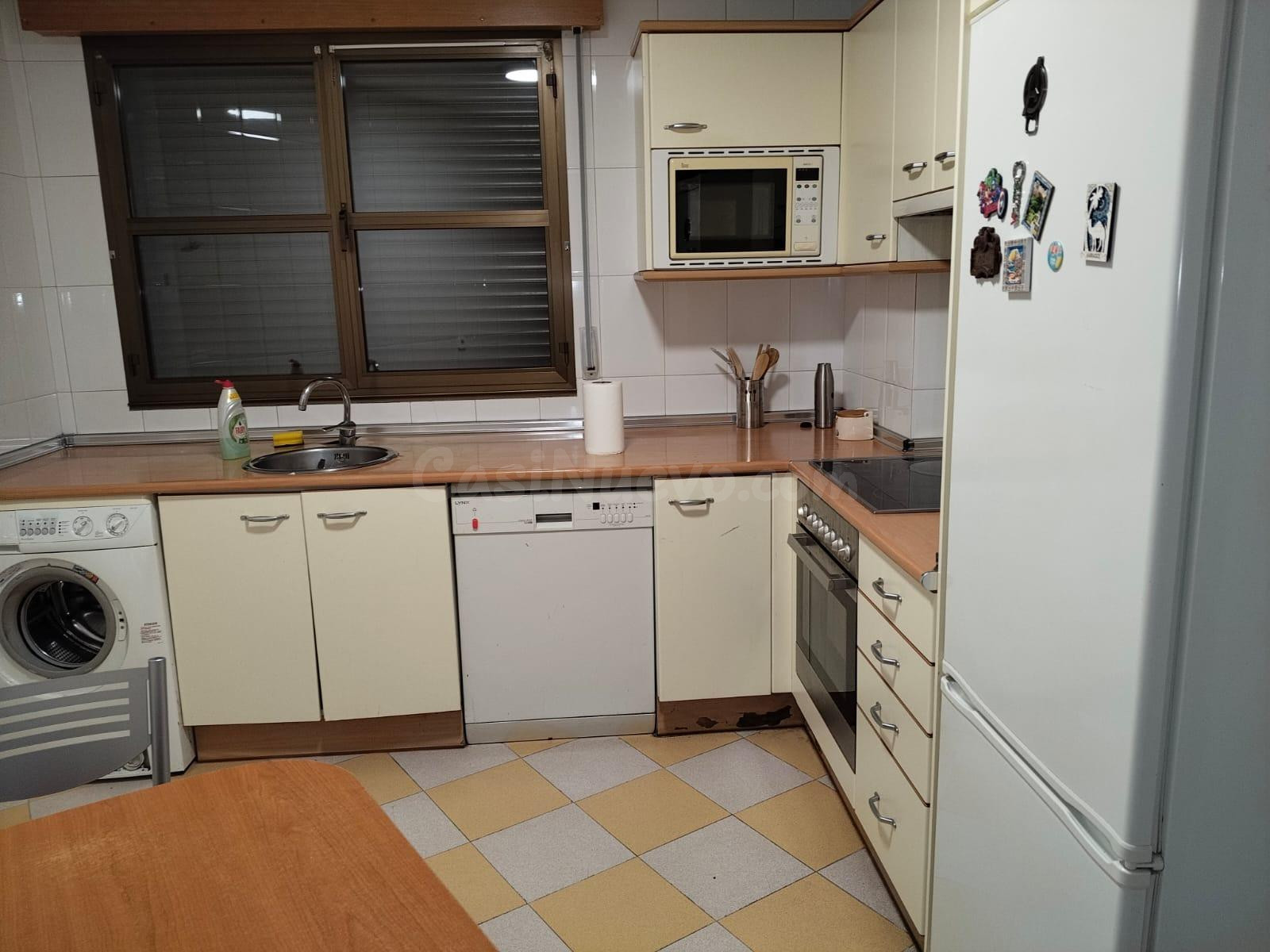 Se vende piso en el centro de Ponferrada - foto 5
