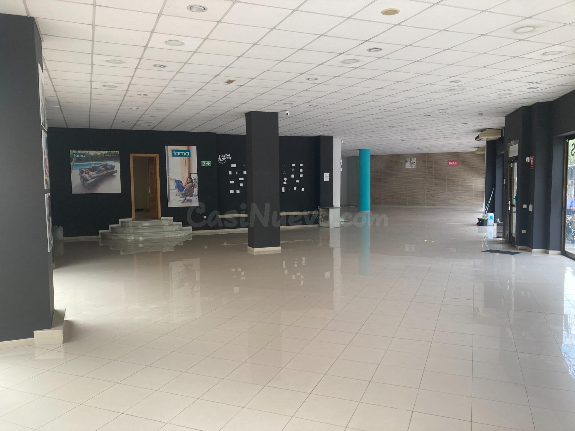 Local comercial en venta en Estepona | CABANILLAS REAL ESTAT - foto 5