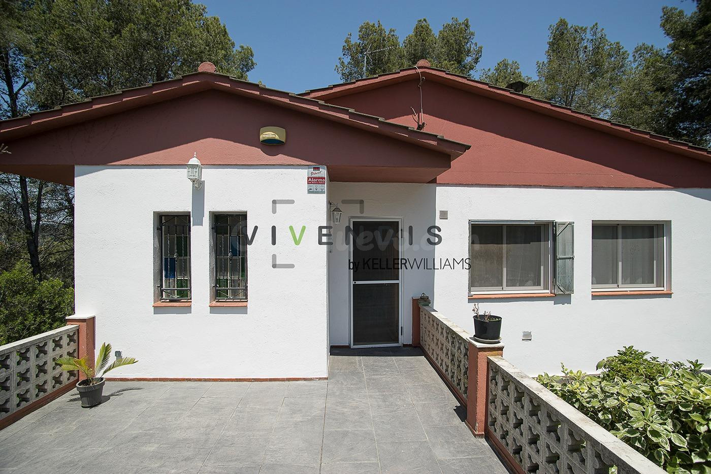 Casa de Ensueño con Piscina en un Entorno de Total Tranquili - foto 3