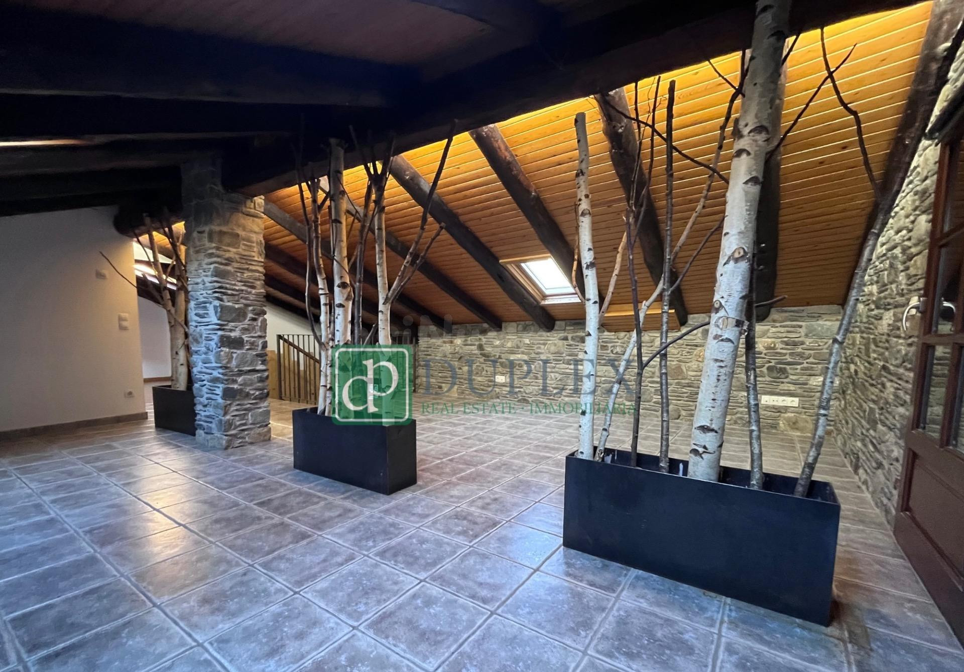 Casa en venta en el casco antiguo de La Massana - foto 3