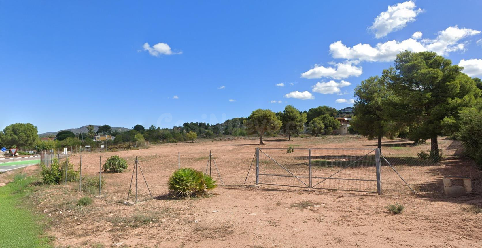 Terreno rústico en venta – 8 638 m2 en Urbanización La Lloma, Olocau (València)
