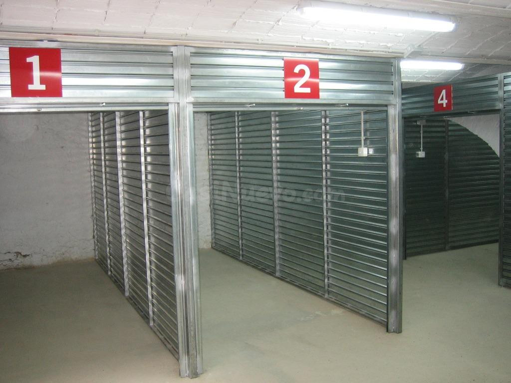 Magnífico edificio de servicios en rentabilidad