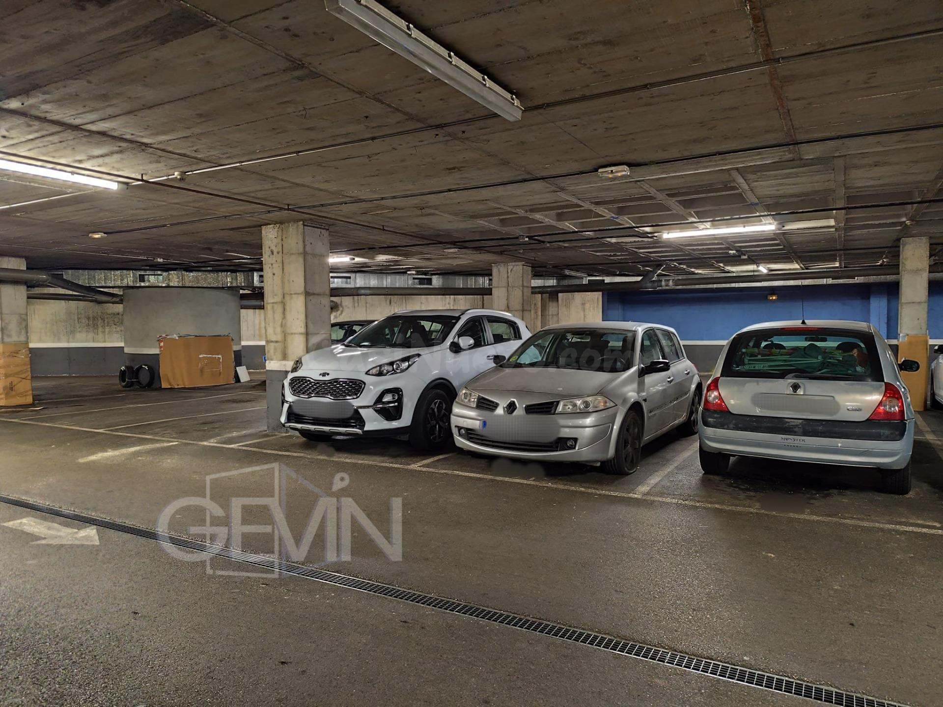 Parking en venta a un paso del Parque Central y el Paseo de la Florida