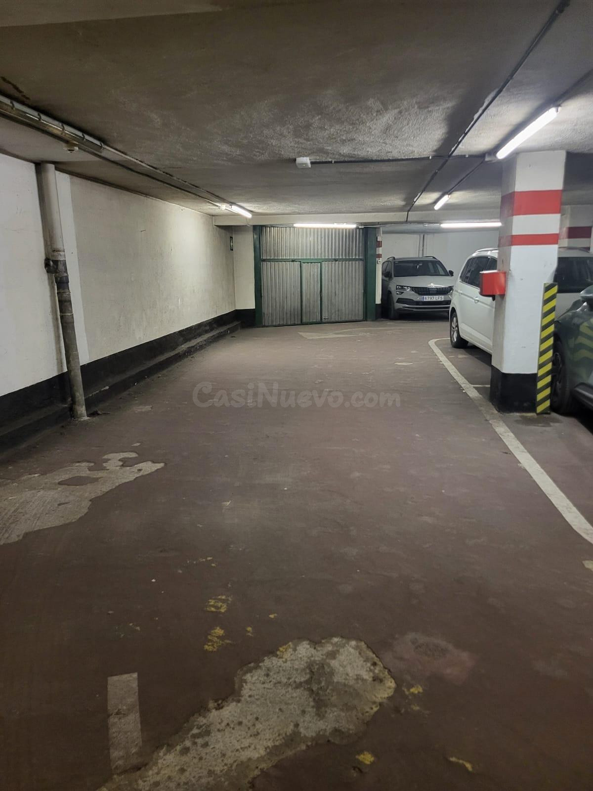 Garaje en venta en Calle General Eguía 5 - foto 5
