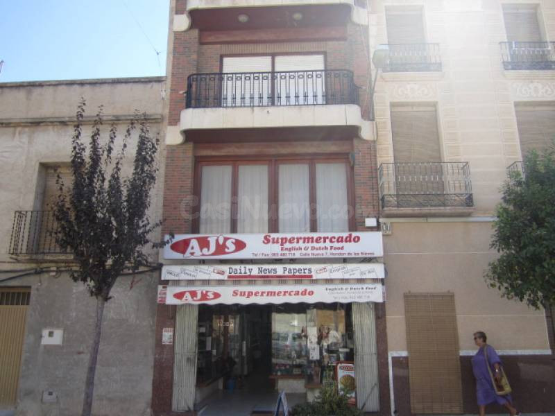 SE VENDE CASA HONDON DE LAS NIEVES CON LOCAL COMERCIAL, 1º Y
