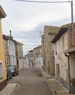 CASA EN LUCENI