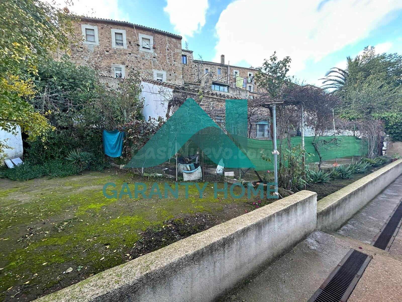 SE VENDE CASA CON TERRENO EN ZONA PARTE ANTIGUA - foto 5
