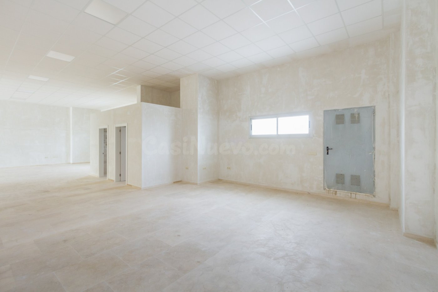 El local ideal para tu negocio enfrente del nuevo Hospital c - foto 4