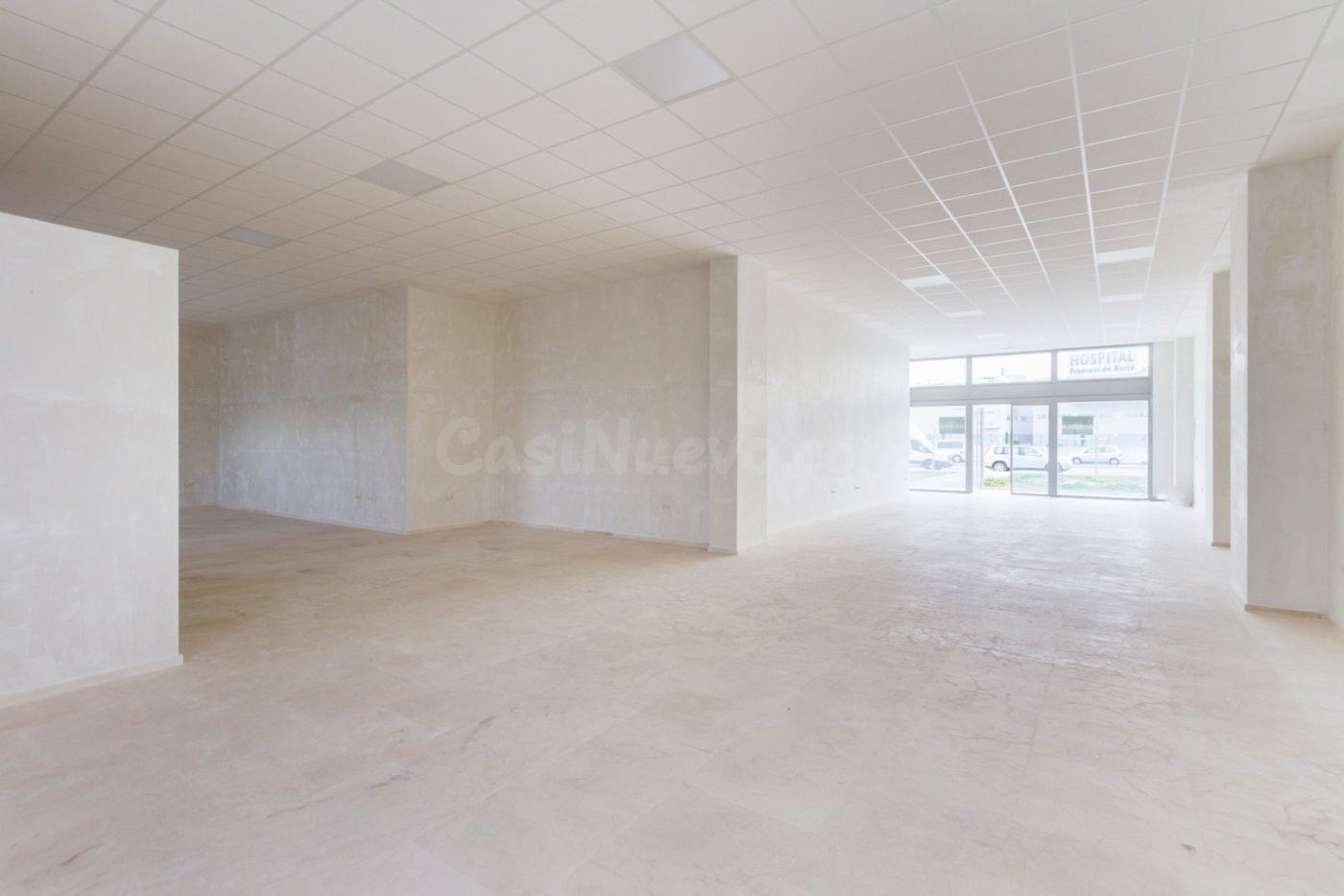 El local ideal para tu negocio enfrente del nuevo Hospital c - foto 2