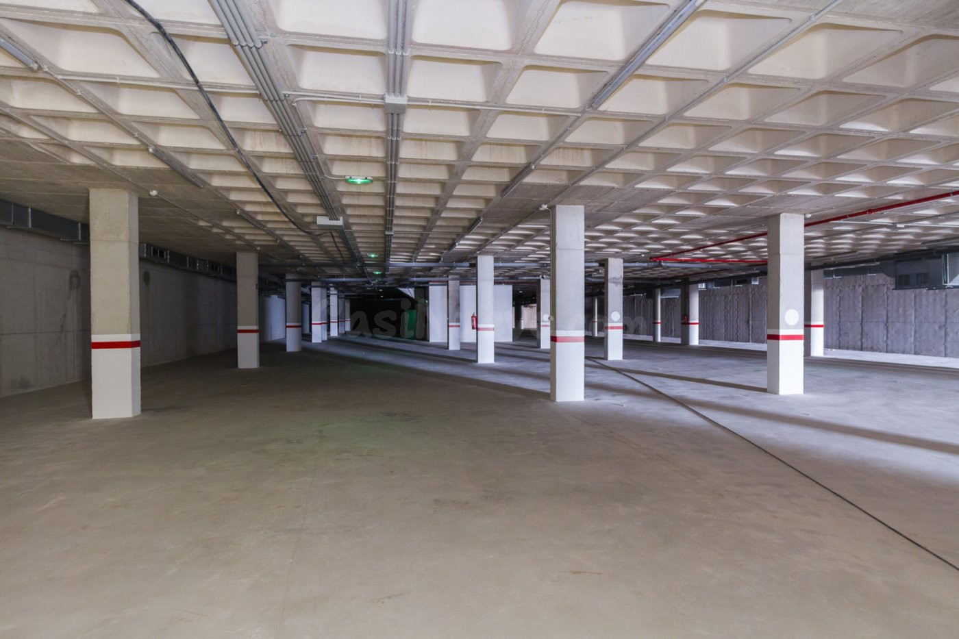El local ideal para tu negocio enfrente del nuevo Hospital c - foto 3