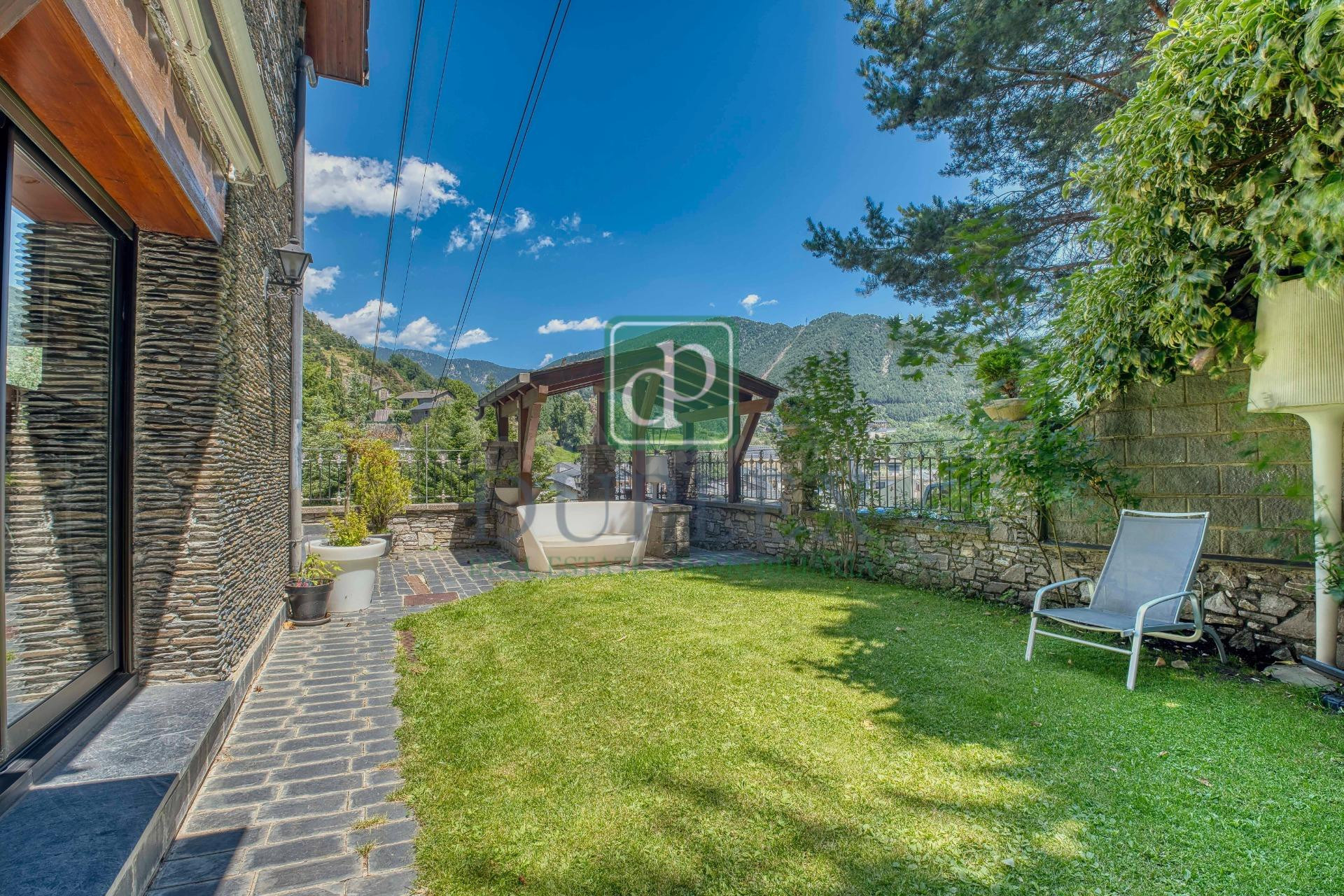 Exclusiva Casa Adosada en Venta en La Massana - foto 5
