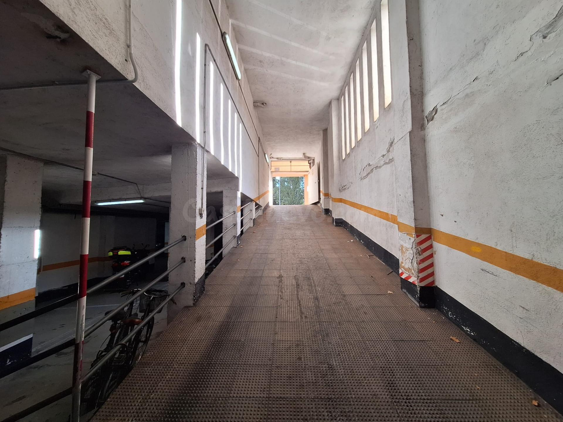 🅿️ Plaza de garaje en venta en Ciudad Jardín – Calle Claveli - foto 2