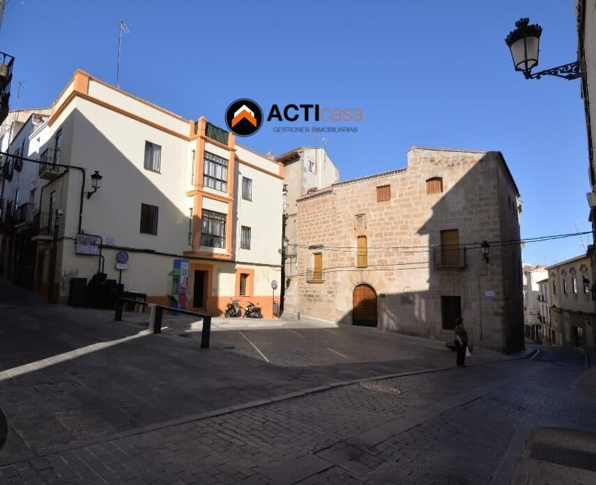 LOCAL EN VENTA EN LAS CUATRO ESQUINAS