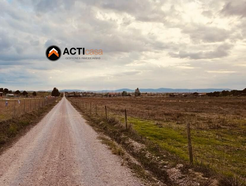 VENTA DE TERRENO RUSTICO - EL PRADILLO -