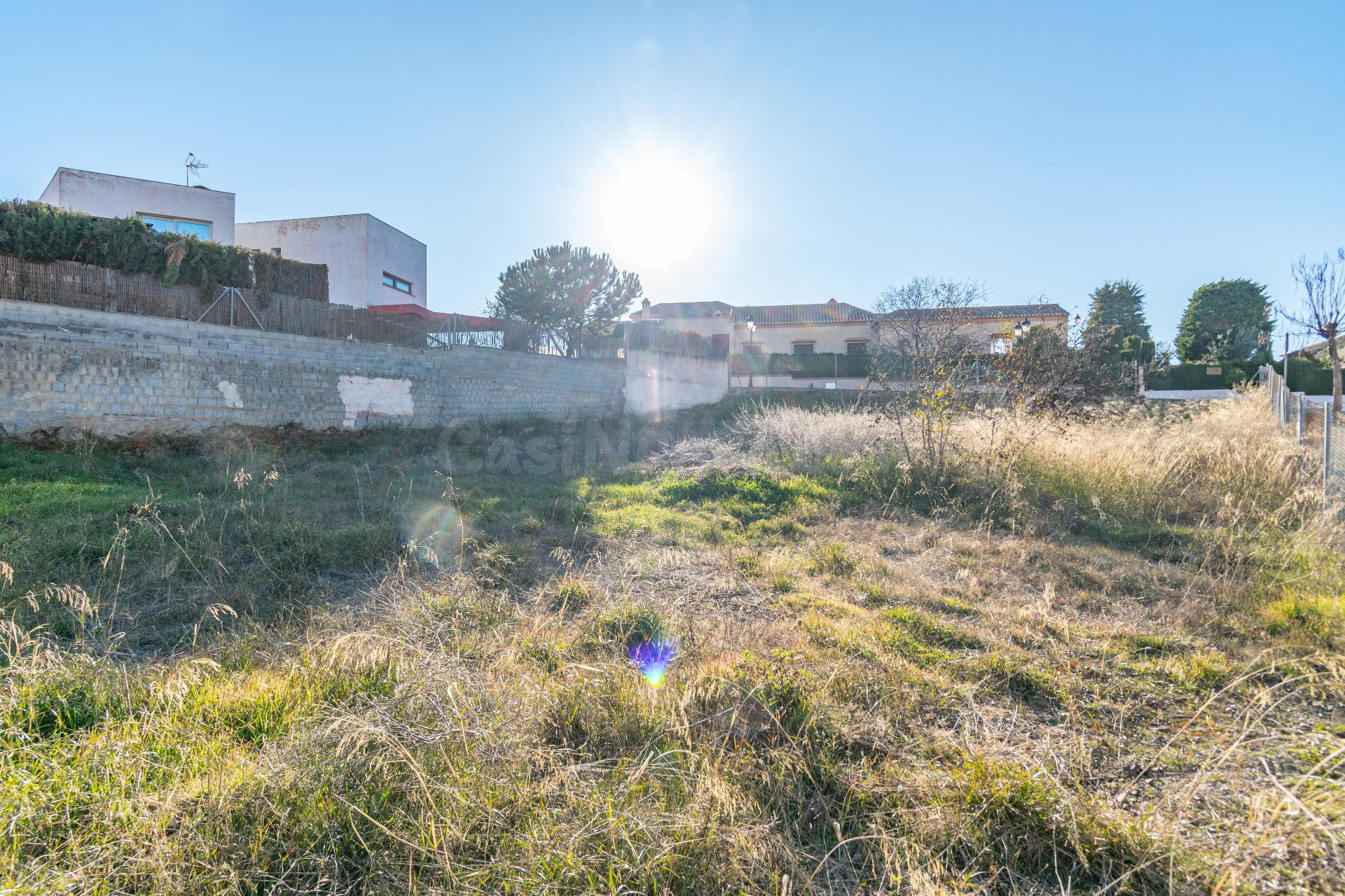Venta de solar urbano, urbanización Cortijo de la Luz