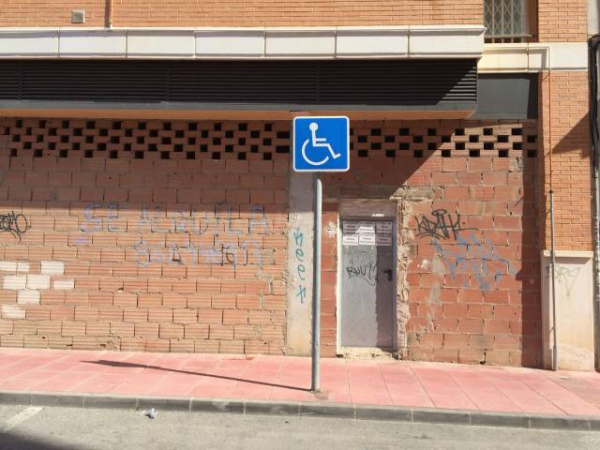 Local comercial en alquiler en Área de Molina de Segura
