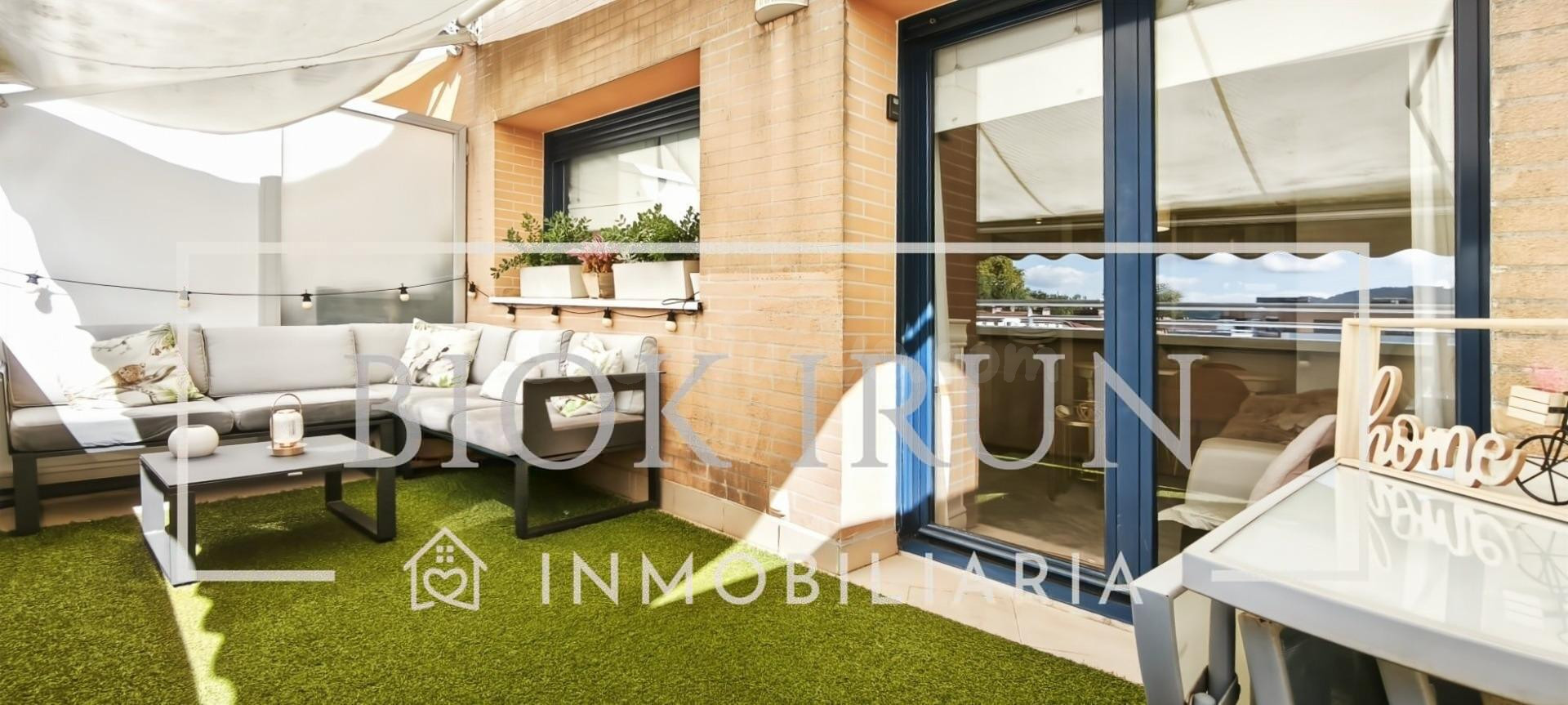 PRECIOSO DUPLEX CON TERRAZA Y GARAJE EN PUIANA