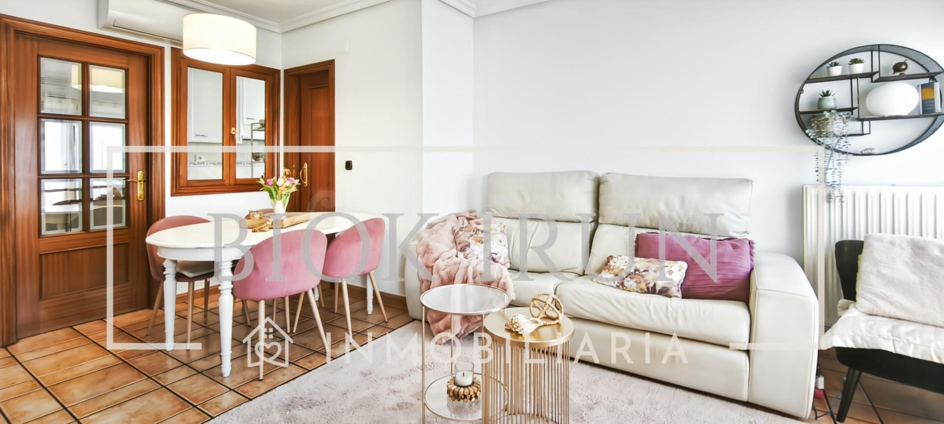 PRECIOSO DUPLEX CON TERRAZA Y GARAJE EN PUIANA - foto 4