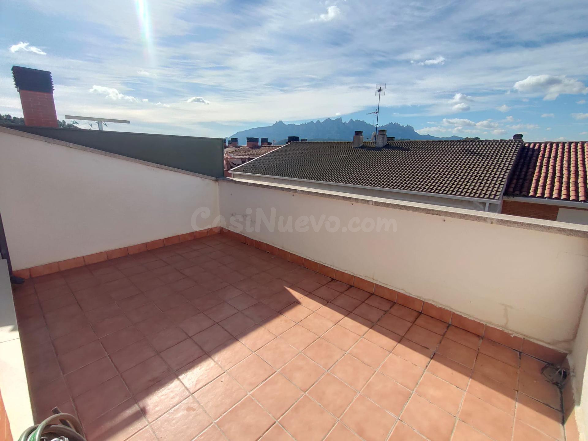 DUPLEX EN VENTA CON PARQUING Y TRASTERO