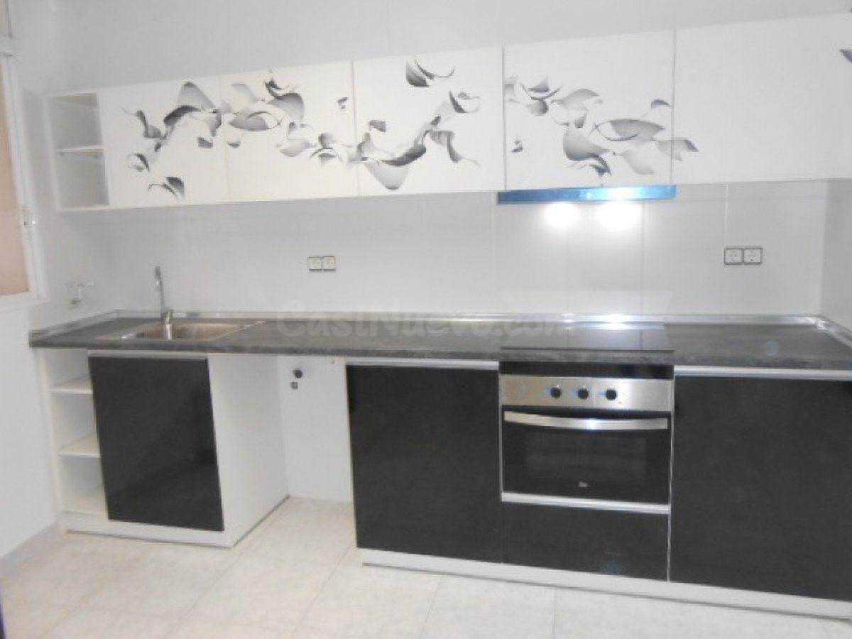 PISO SEMIREFORMADO EN VENTA