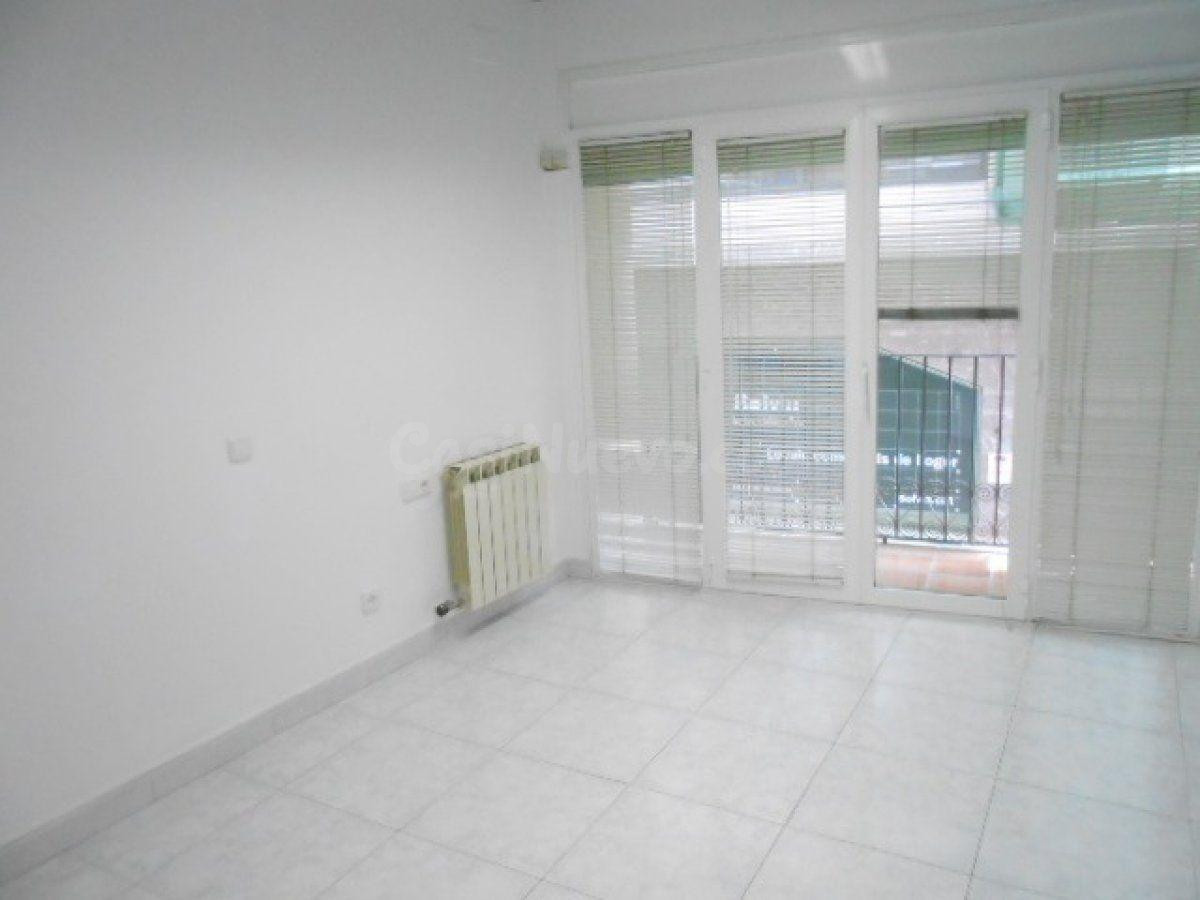 PISO SEMIREFORMADO EN VENTA - foto 4