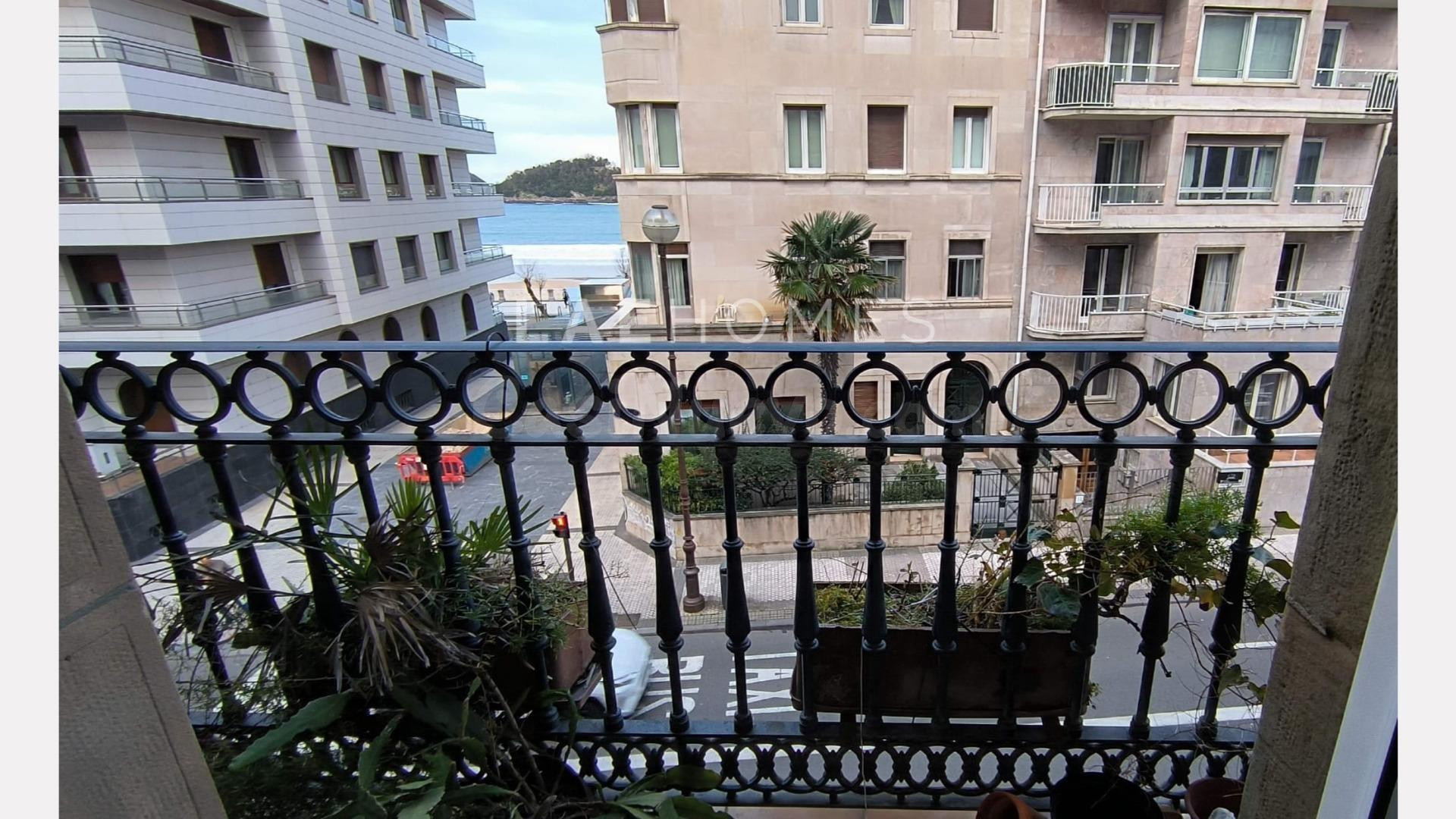 Piso en la Bahía de la Concha. - foto 2
