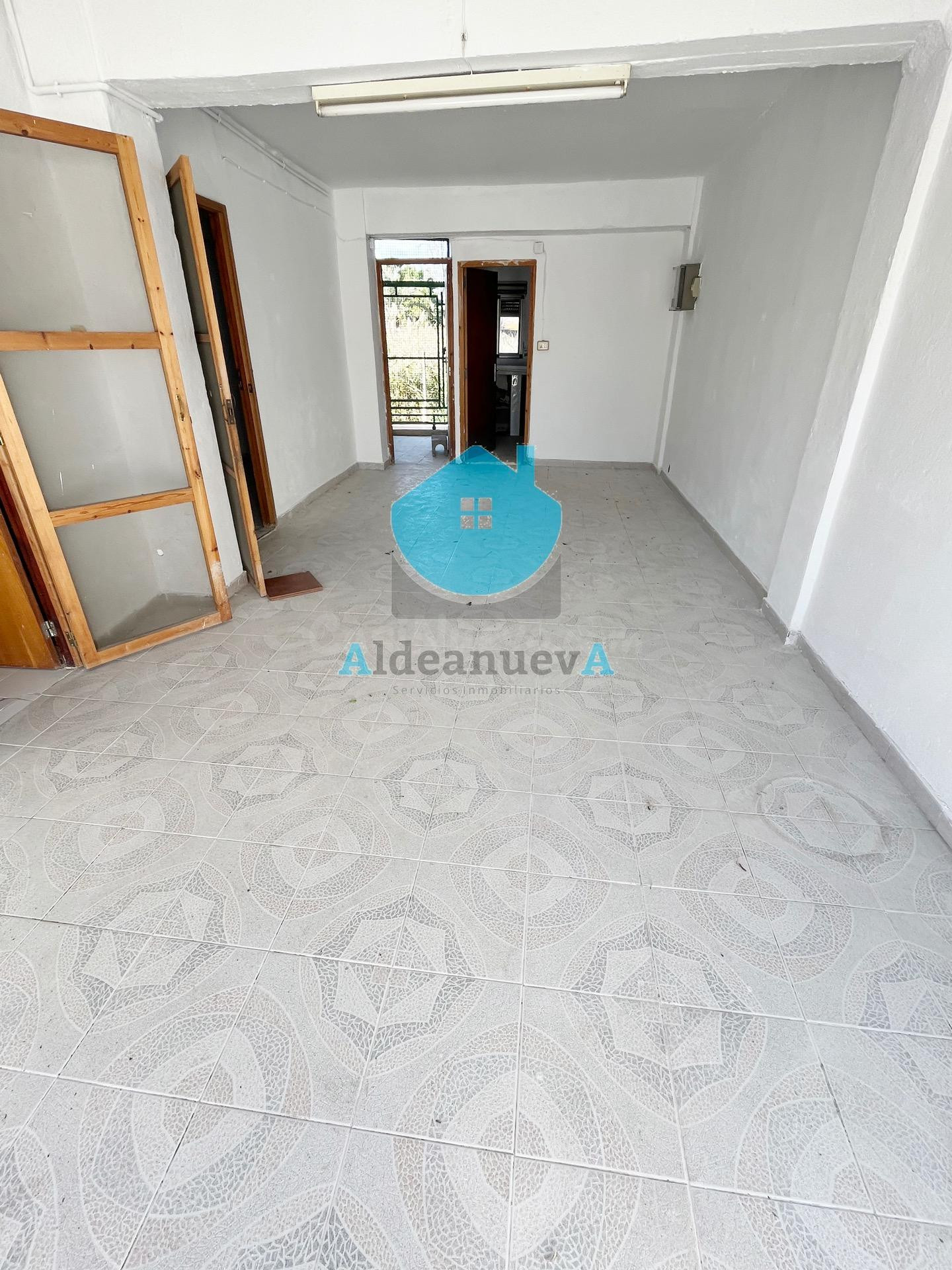 Nave en Venta en Kilómetro 215 de la carretera Valencia A-23 - foto 4