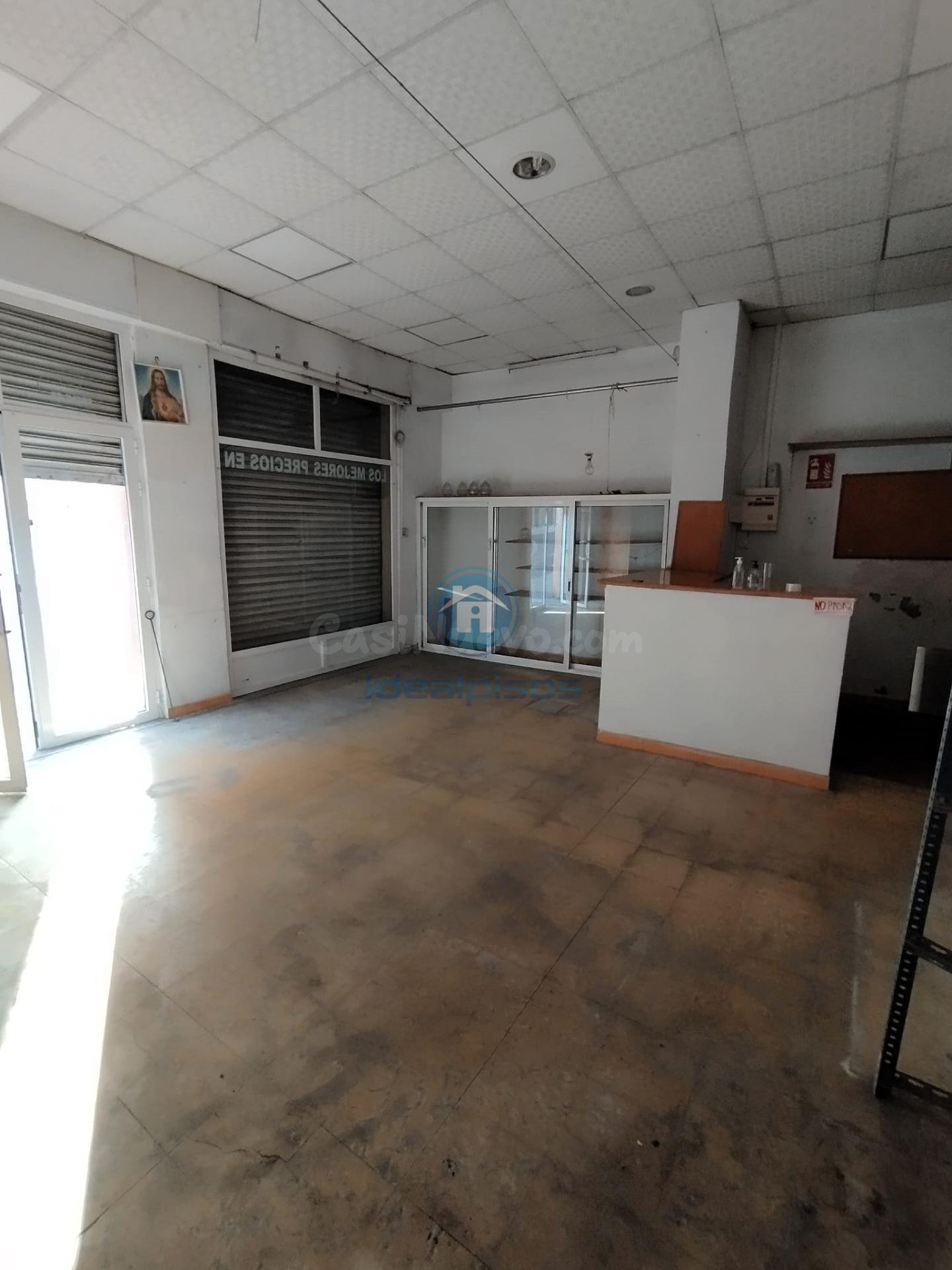 LOCAL COMERCIAL EN AVENIDA JIJONA
