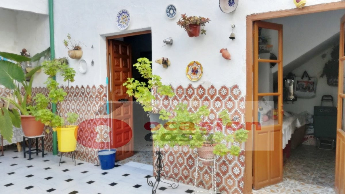 ¡CASA ZONA DE LA RIBERA! - foto 3