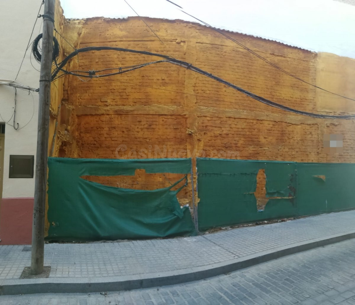 Terreno urbano en zona Edisol | Sólo 32.000€