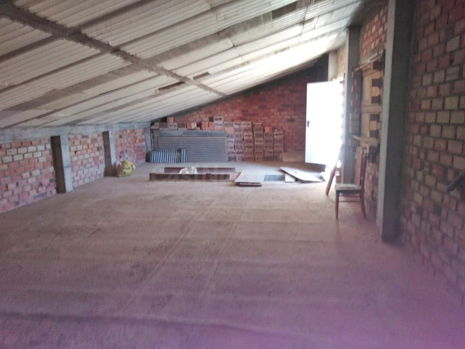 Casa EN OBRA de 450 m2 en Barriada del Ángel | Escrituras sólo de terreno / No hipotecable - foto 5
