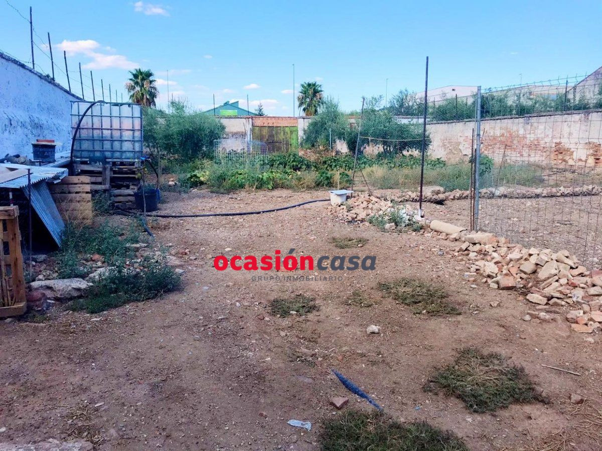 SOLAR URBANO CON SALIDA AL POLIGONO SAN ANTONIO