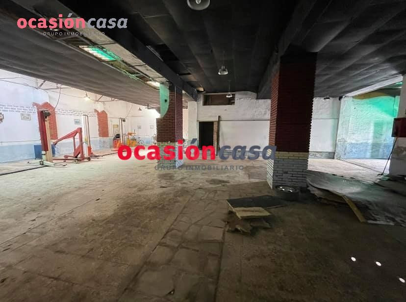 NAVE A LA VENTA EN EL CENTRO DE PUEBLONUEVO - foto 2