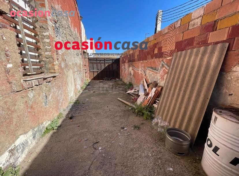NAVE A LA VENTA EN EL CENTRO DE PUEBLONUEVO - foto 5