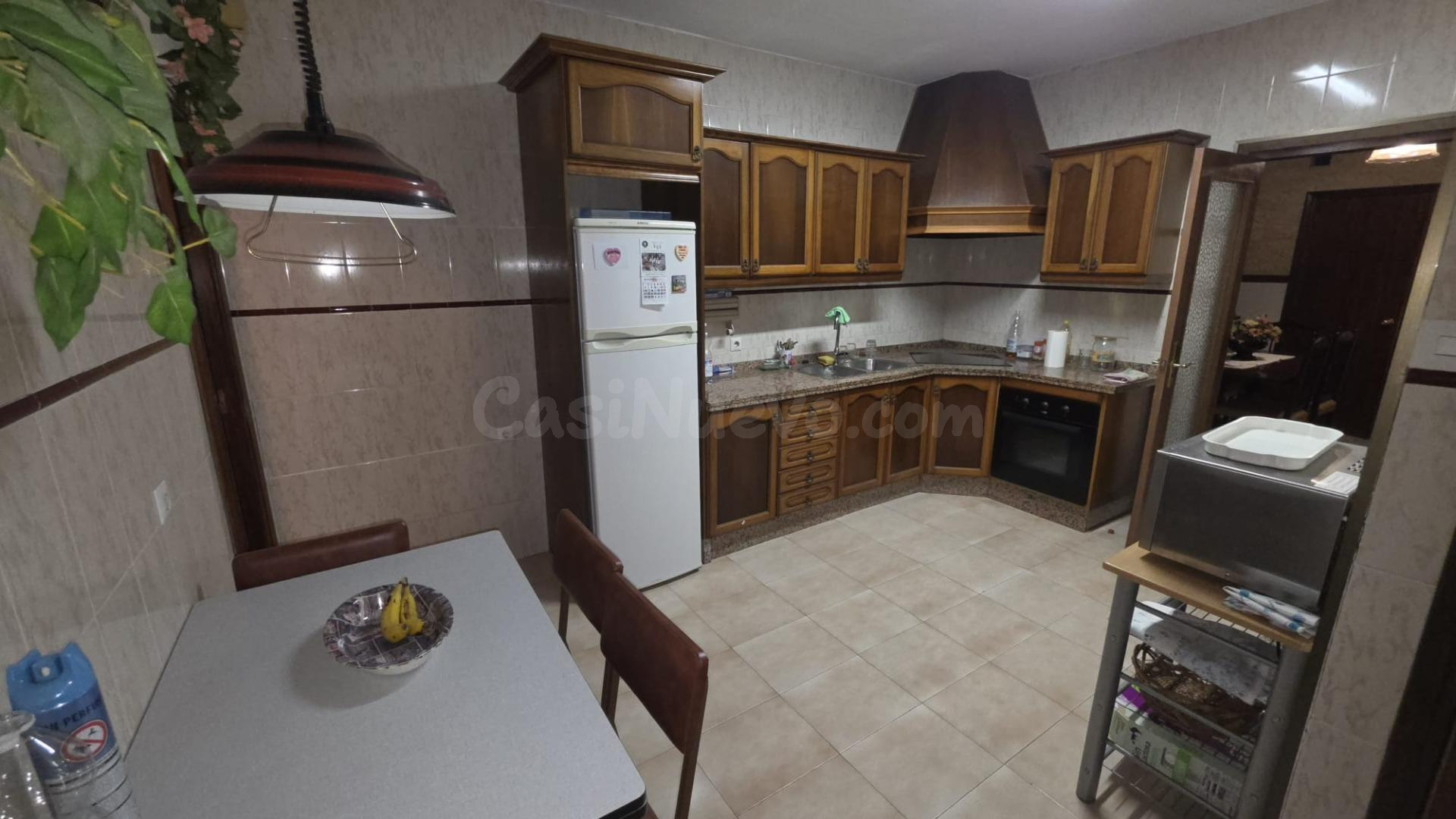 CASA CON TEJADO NUEVO A LA VENTA EN EL CENTRO - foto 3