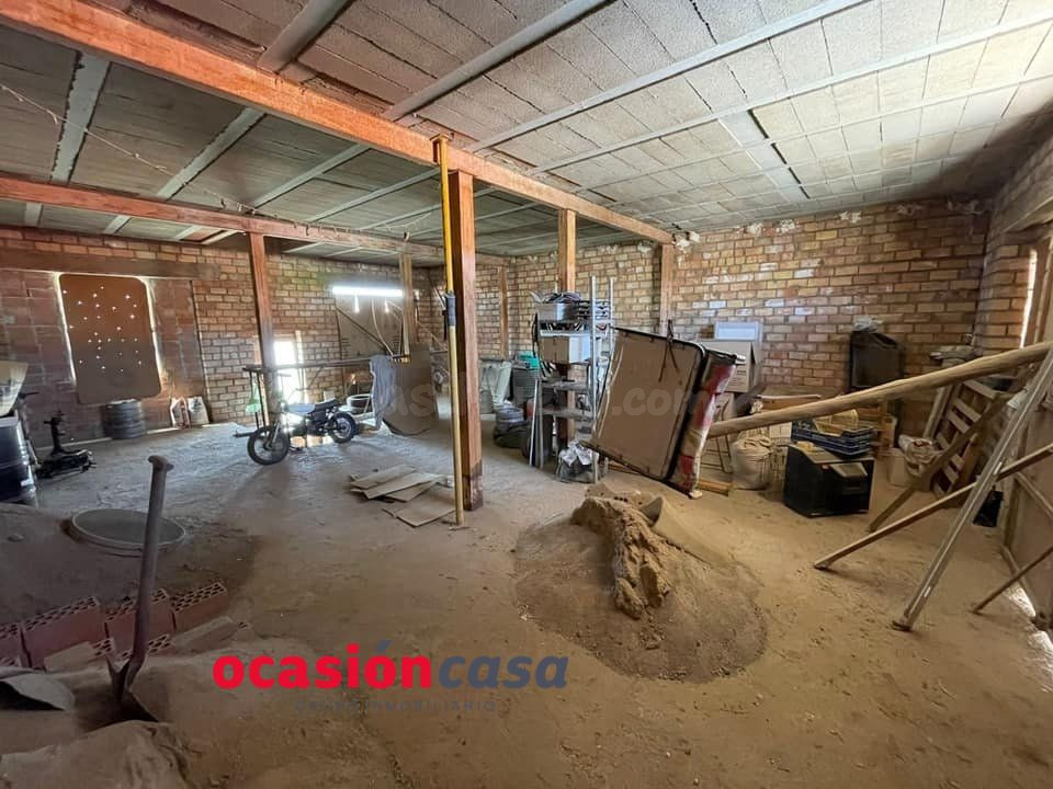 CASA DE 2 PLANTAS CON COCHERA EN construcción - foto 4