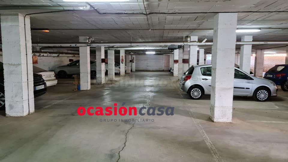 PLAZAS DE GARAJE (33) A LA VENTA EN EL CENTRO DE PUEBLONUEVO