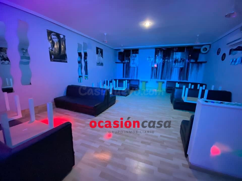LOCAL/PUB CON PISO A LA VENTA - foto 4