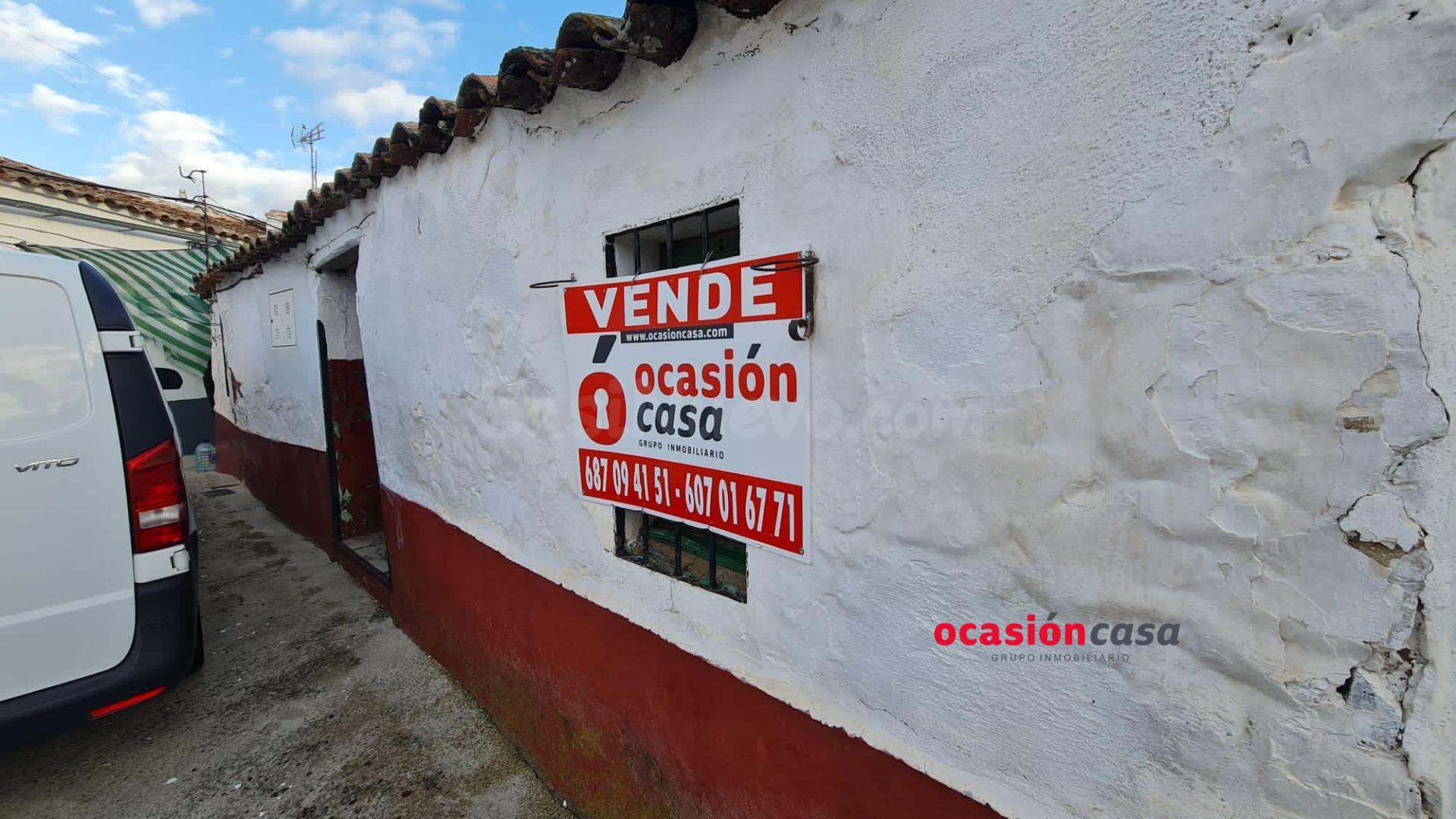 CASA PARA REFORMAR + SOLAR EN OJUELOS ALTOS