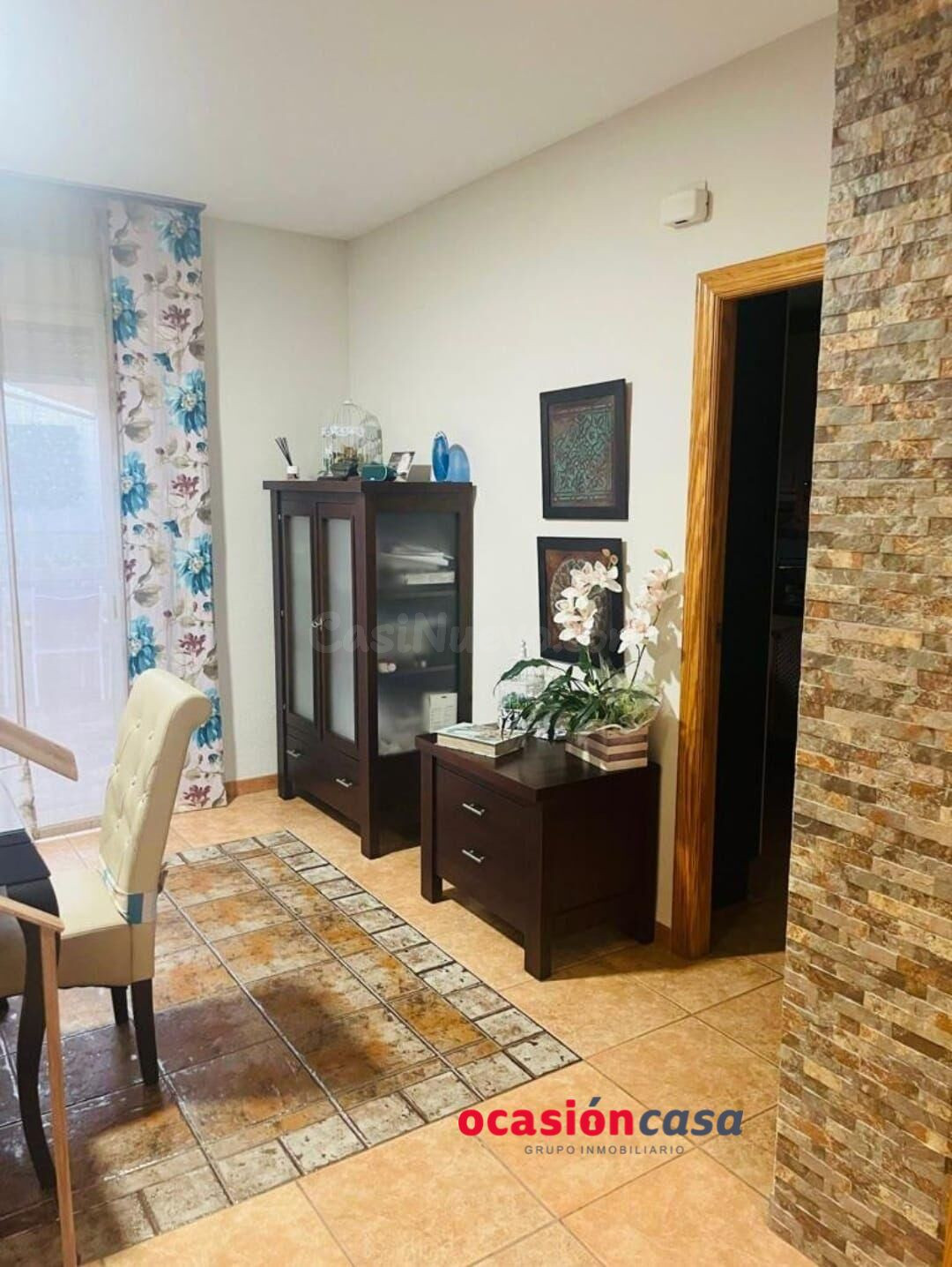 CASA TIPO DUPLEX TOTALMENTE REFORMADA - foto 3