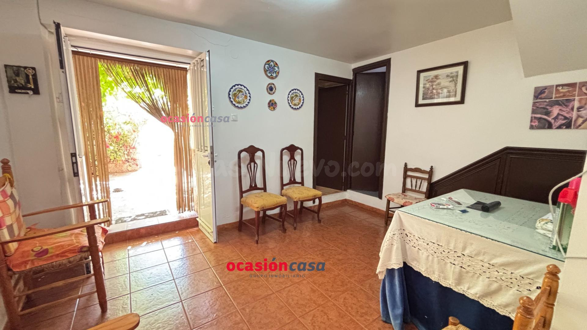 CASA CON TEJADO NUEVO EN LA POSADILLA