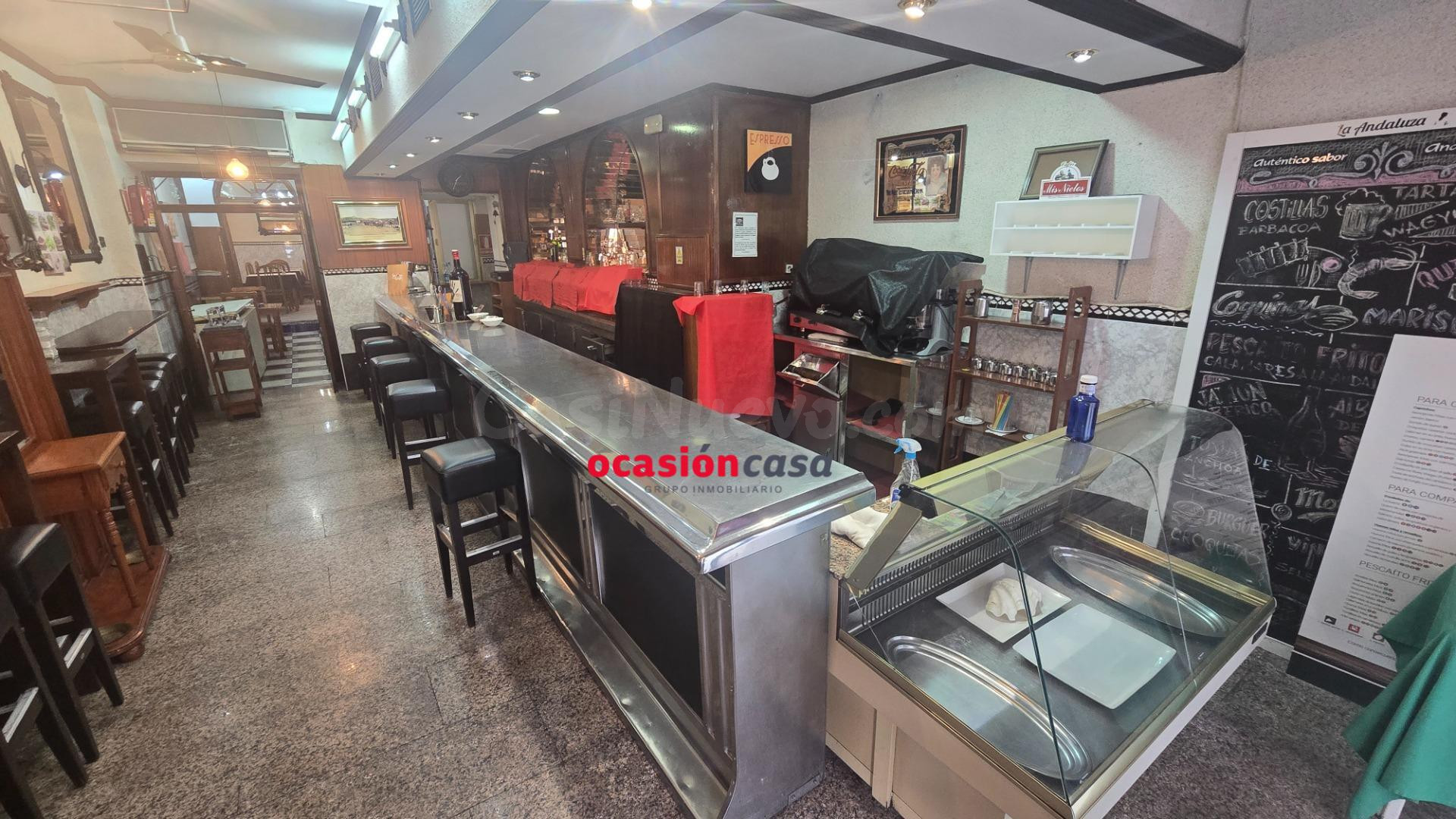 BAR - RESTAURANTE A LA VENTA EN EL CENTRO