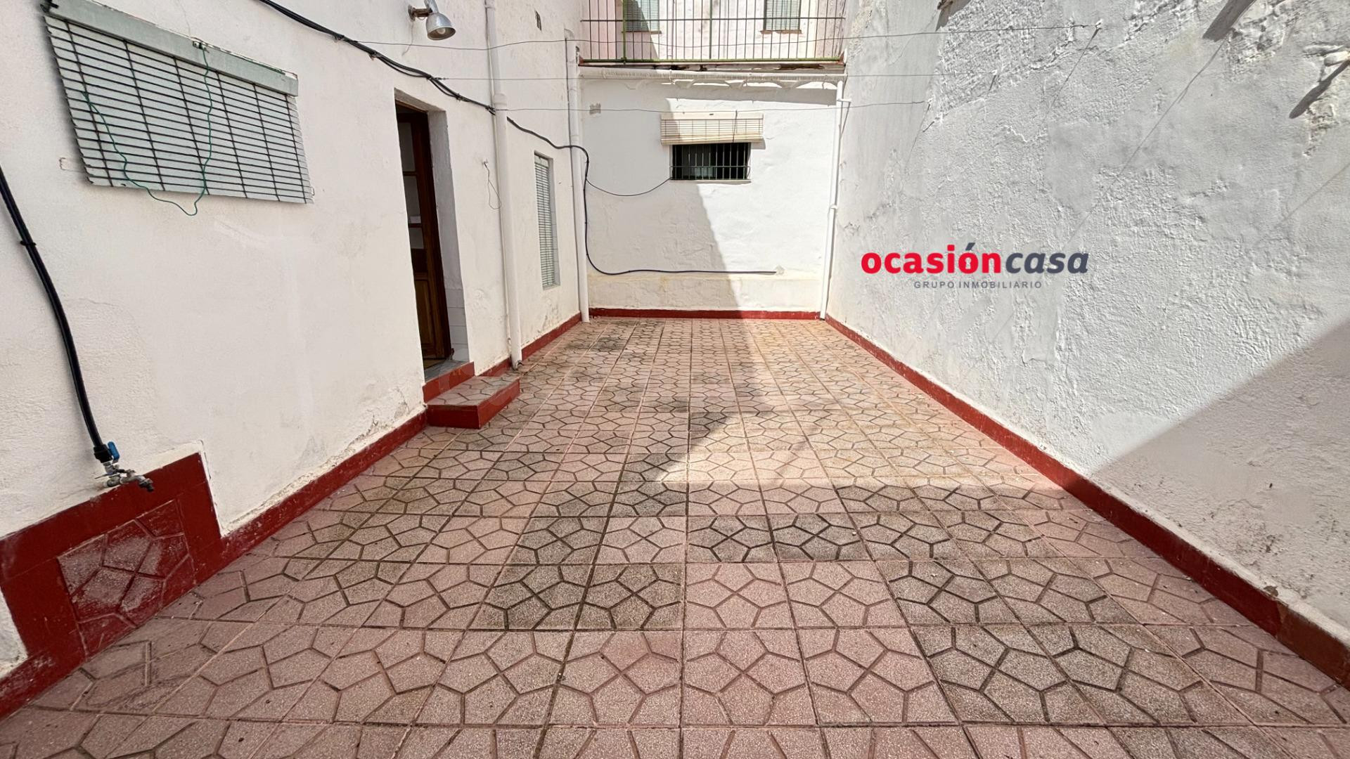 LOCAL, CASA Y PISO A LA VENTA