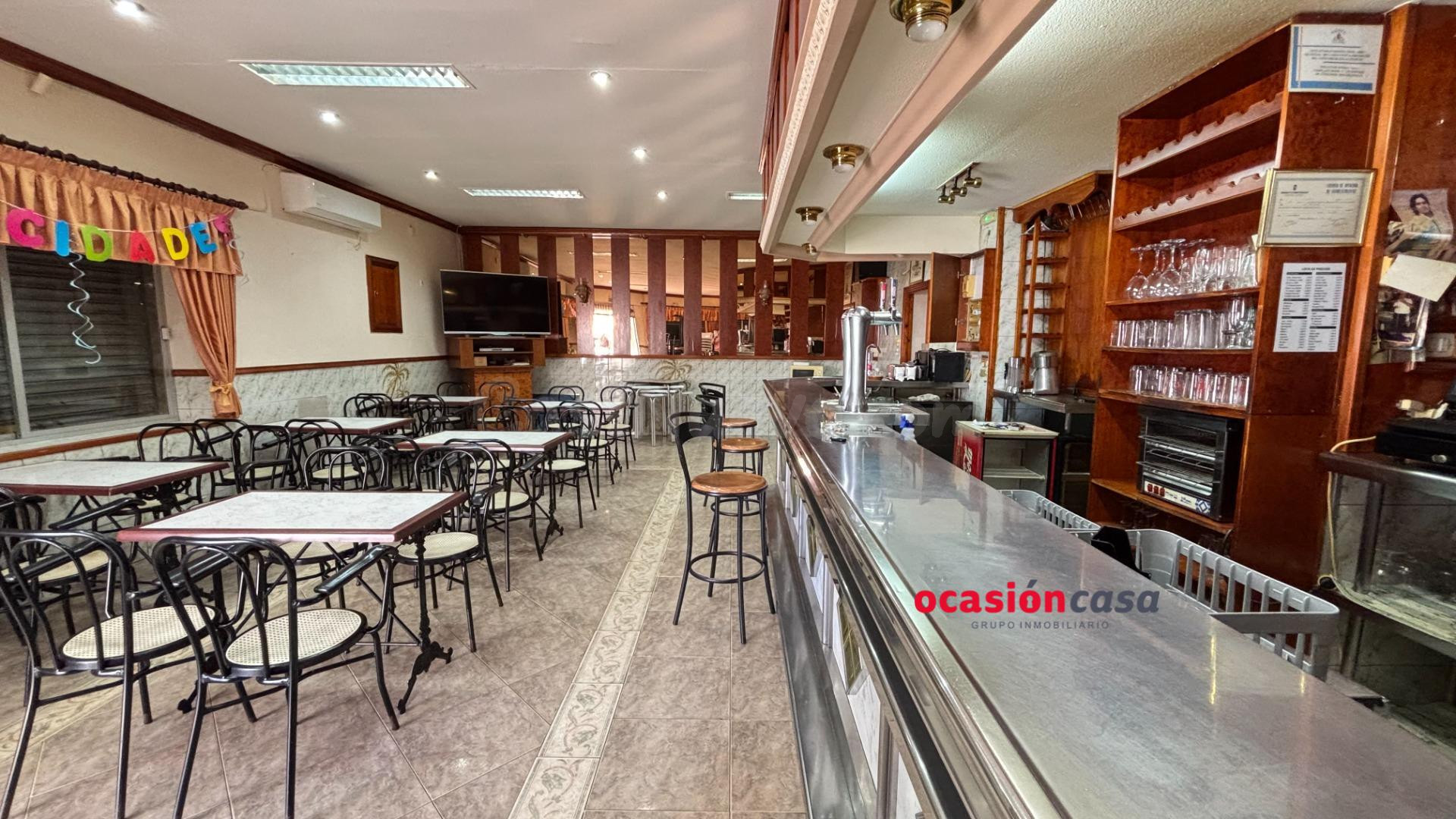 BAR-NEGOCIO EN PLENO CENTRO DE PUEBLONUEVO - foto 4