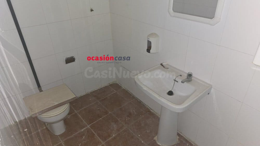 LOCAL DE 225 M2 A LA VENTA - foto 4