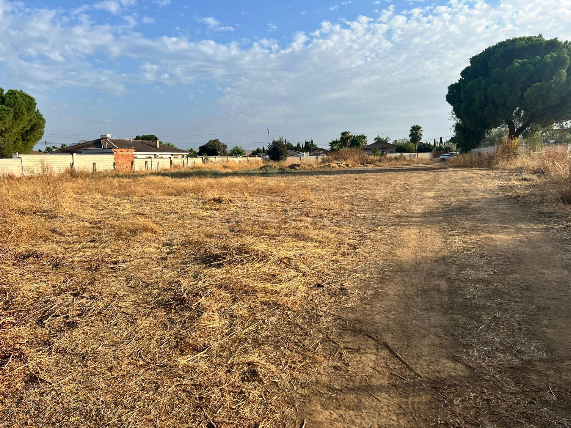 TERRENO EN VENTA ZONA LA BARQUERA