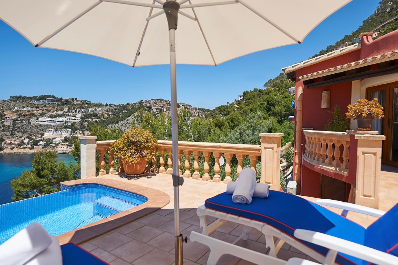 Exclusivo chalet con vistas panorámicas y piscina con licenc - foto 5