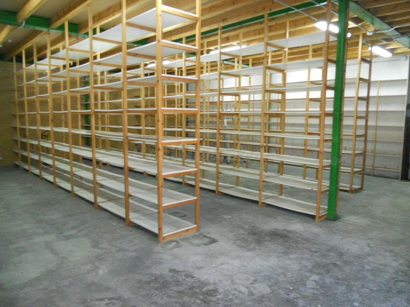 Nave industrial en Candina - Se vende con inquilino