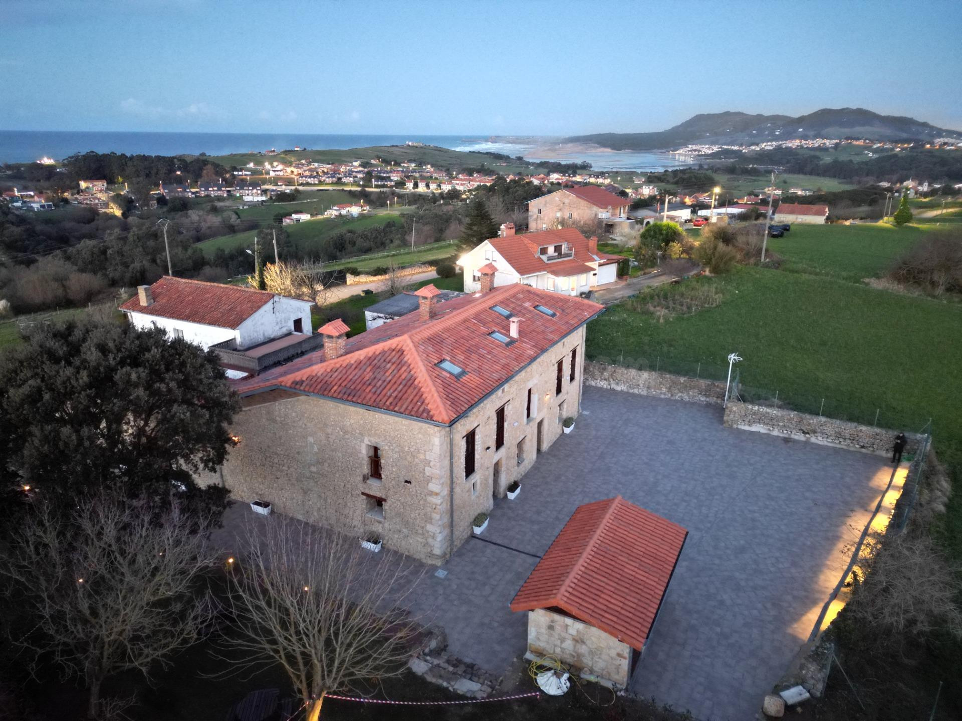 🏡 Complejo turístico rural a estrenar, 6 apartamentos para 2